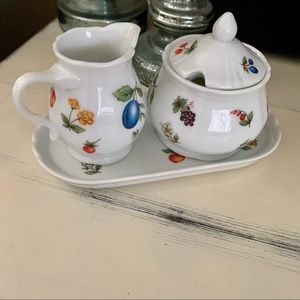 Vintage Lord & Taylor 4-Piece Ceramic Cream & Sugar Set